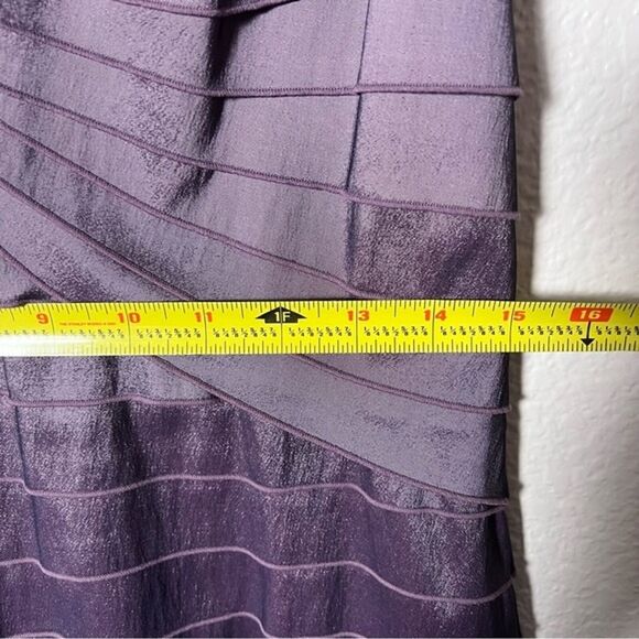 Tadashi Shoji Sz 6-8 Cocktail Dress Formal Pleated Midi Stretch Rose Purple - Picture 12 of 12